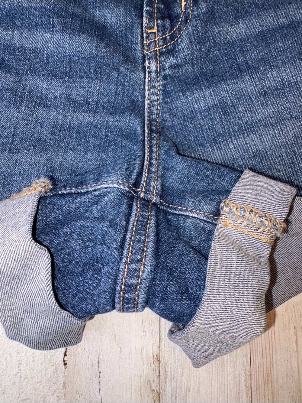 Old Navy Mid-rise Boyfriend Dark Blue Rolled Hem Denim Shorts Plus Size 24 - Picture 7 of 11